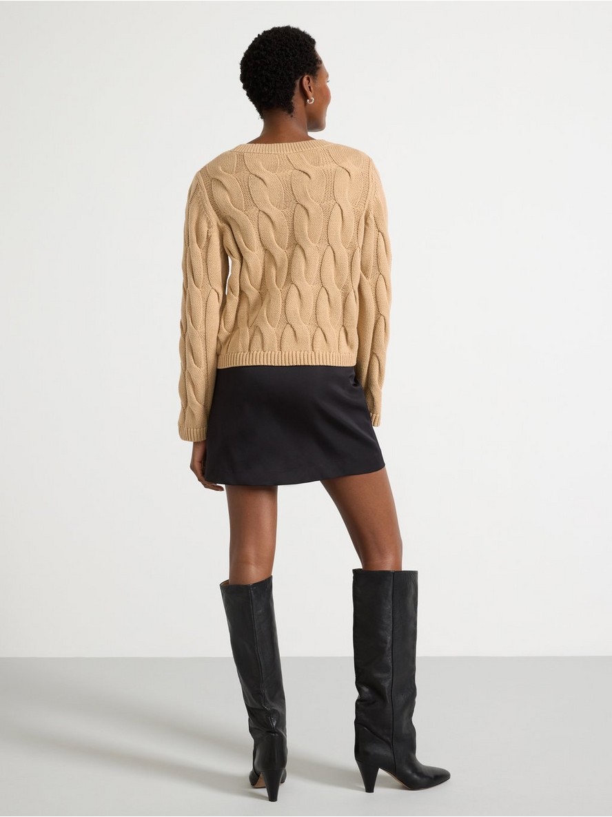 Cable knit Jumper