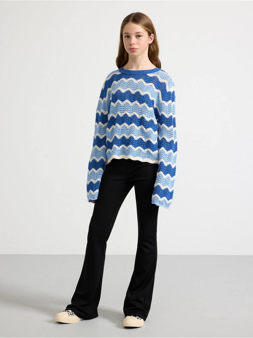 Pattern knit jumper