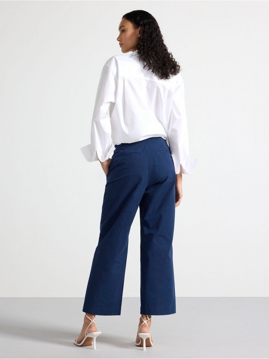 Wide high trousers