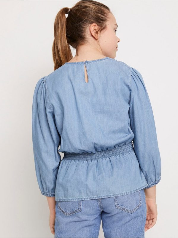 Chambray top with smock