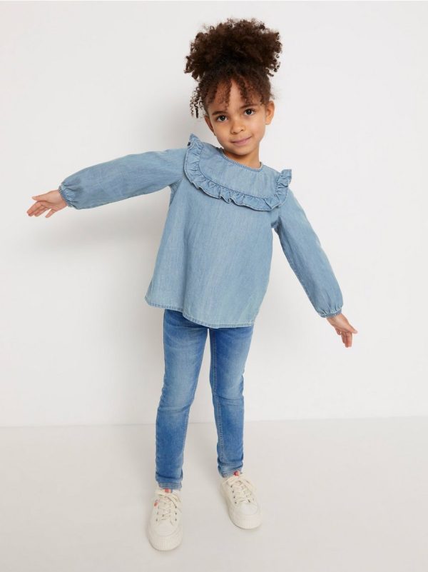 Chambray top with frills