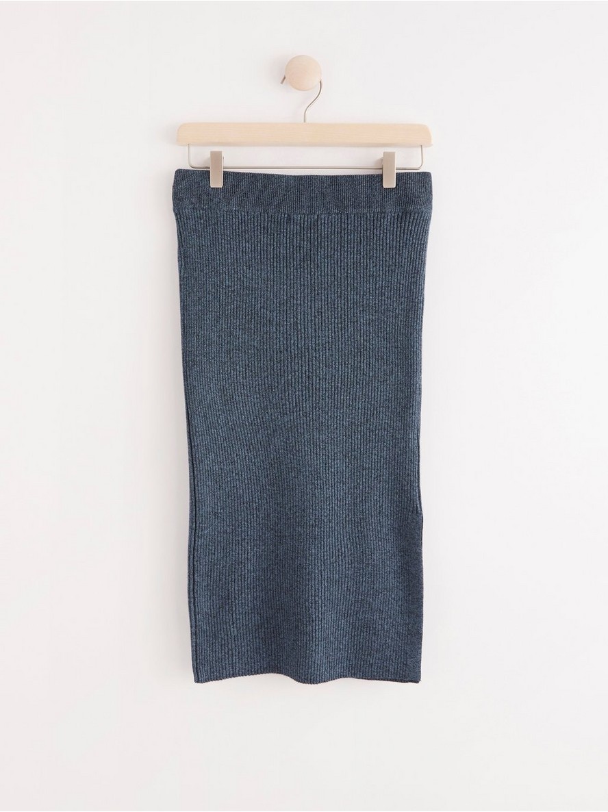Fine-knit skirt