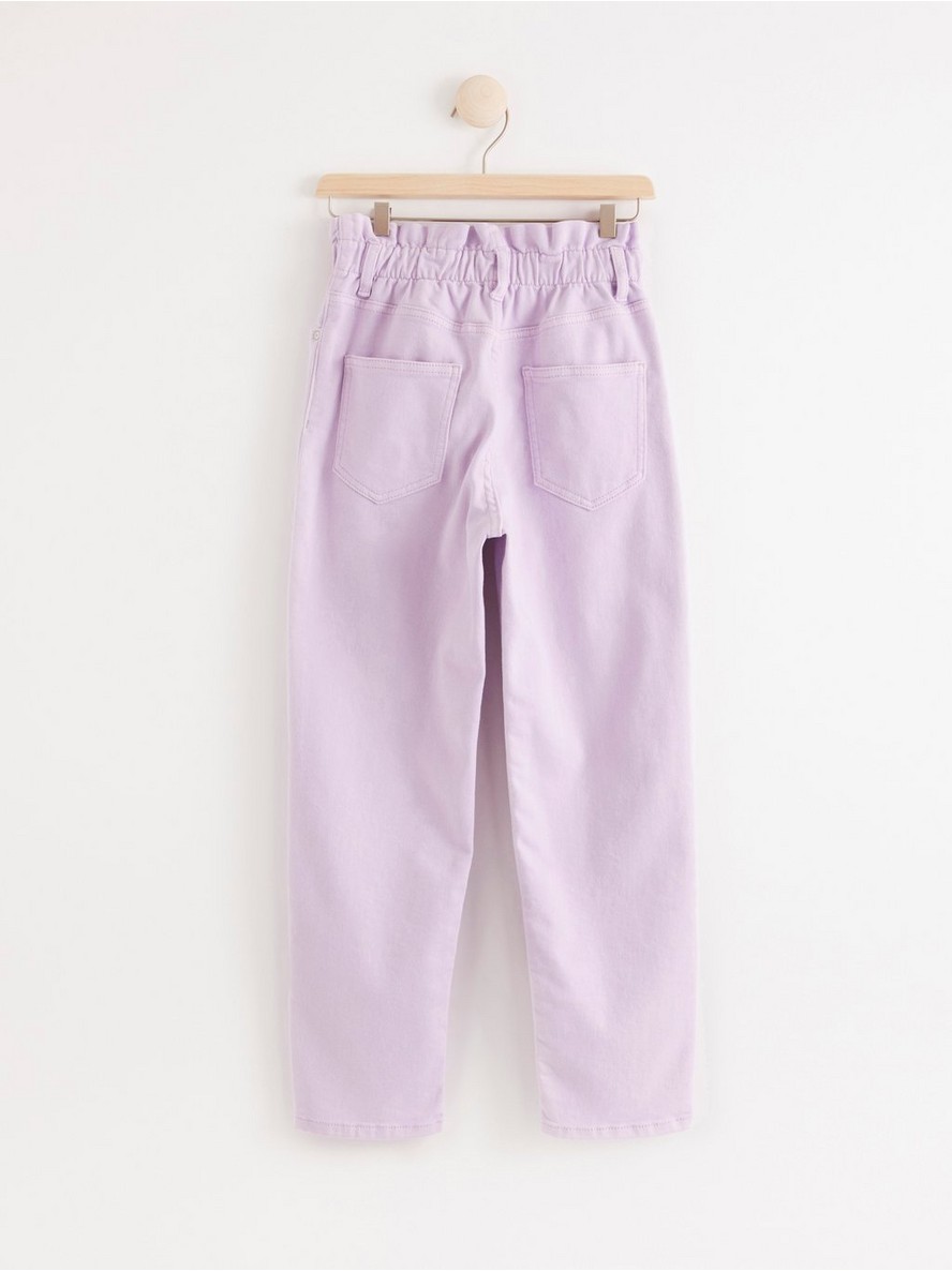 Trousers with paperbag waist
