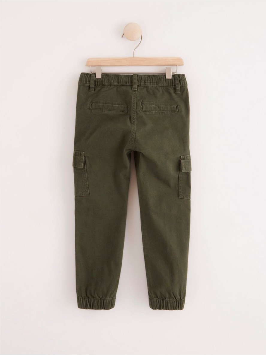Loose fit cargo trousers