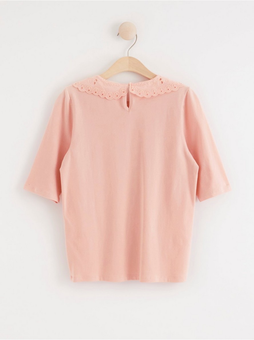 Top with broderie anglaise collar