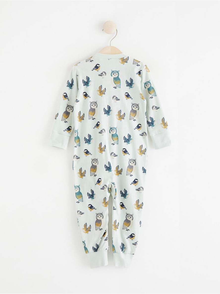 Pyjamas with birds