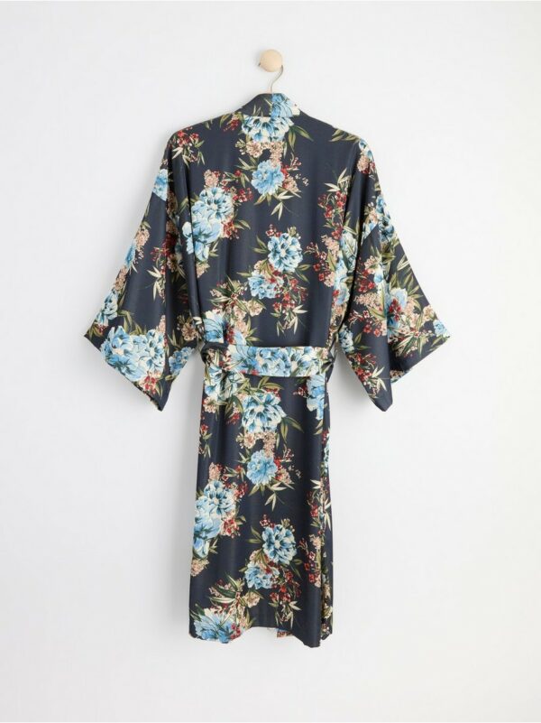 Kimono in satin