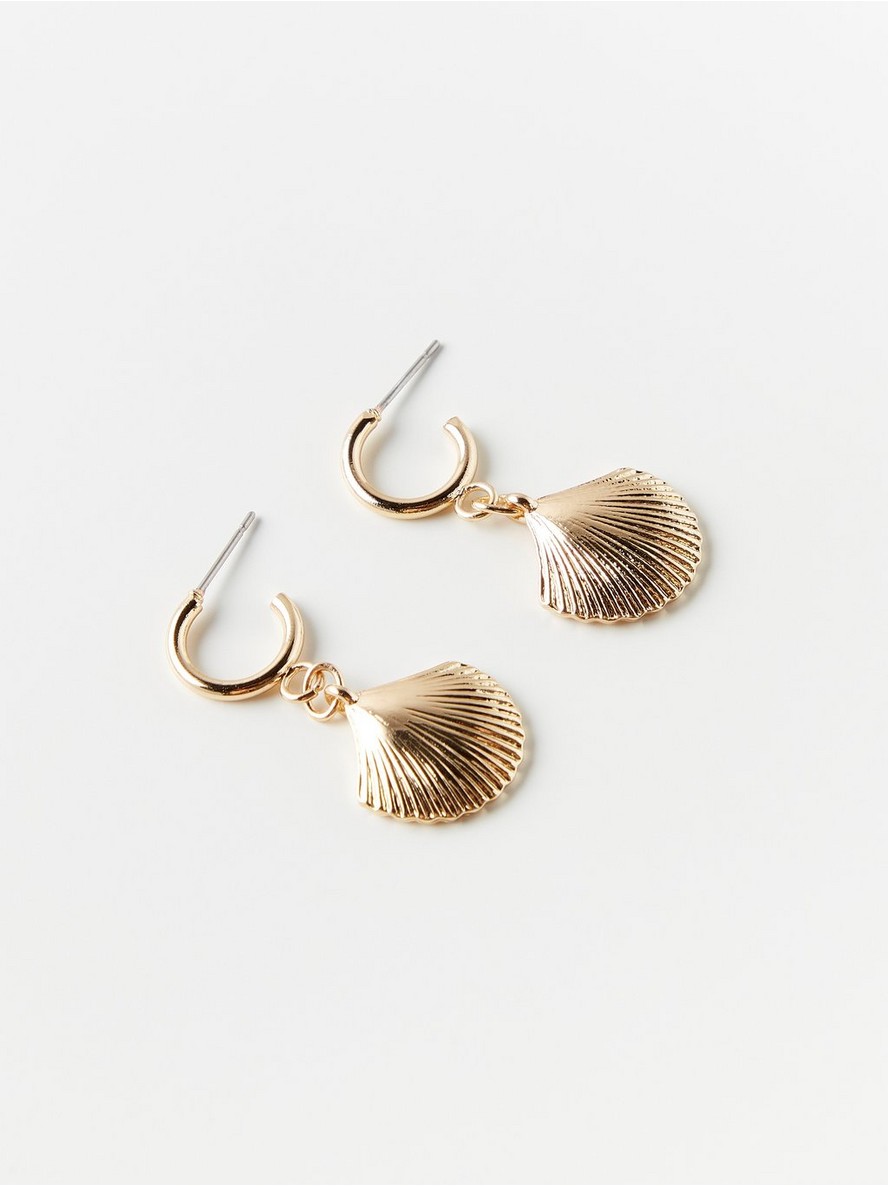 Small hoop earrings with pendant