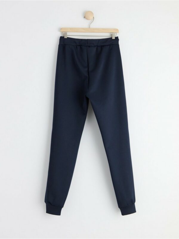 Sporty joggers