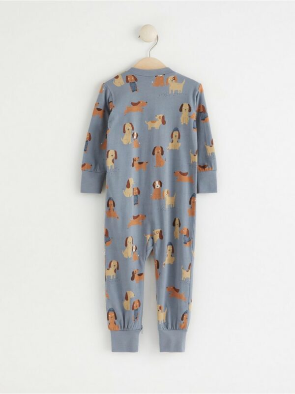 Pyjamas with dogs