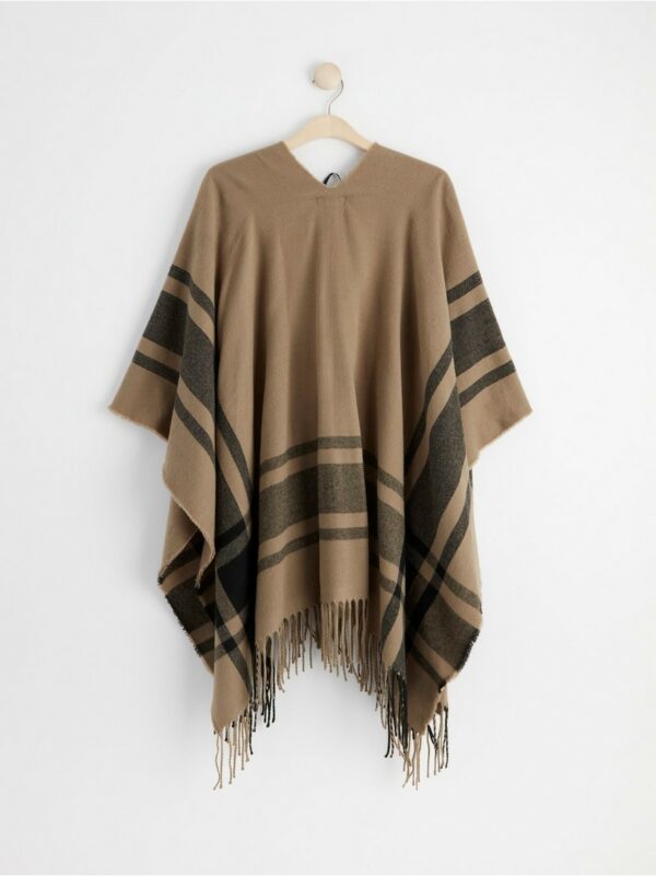 Plaid poncho with fringes