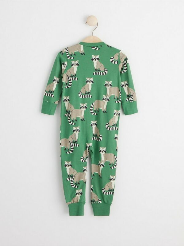 Pyjamas with raccoons