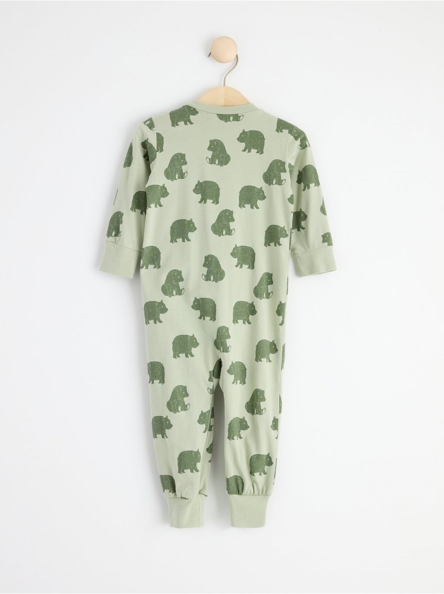 Pyjamas with bears