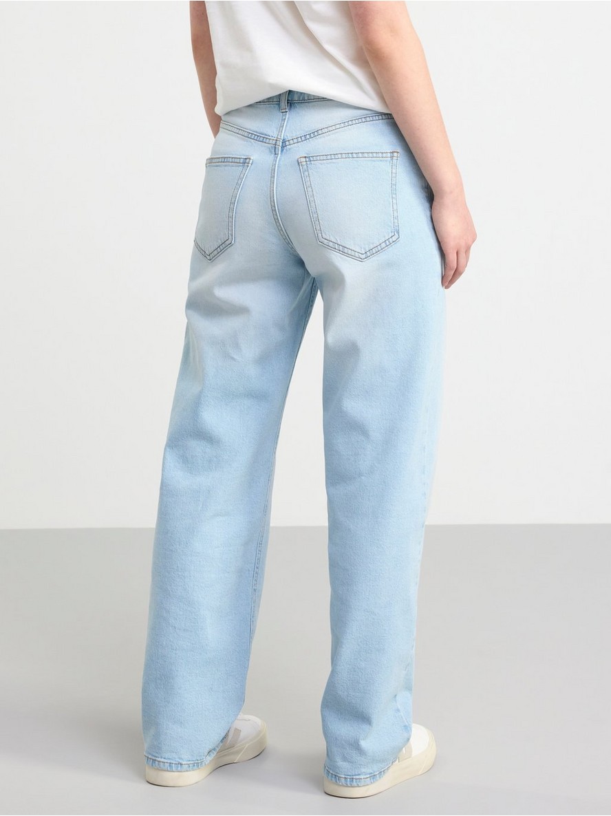 VICKY Wide low waist jeans