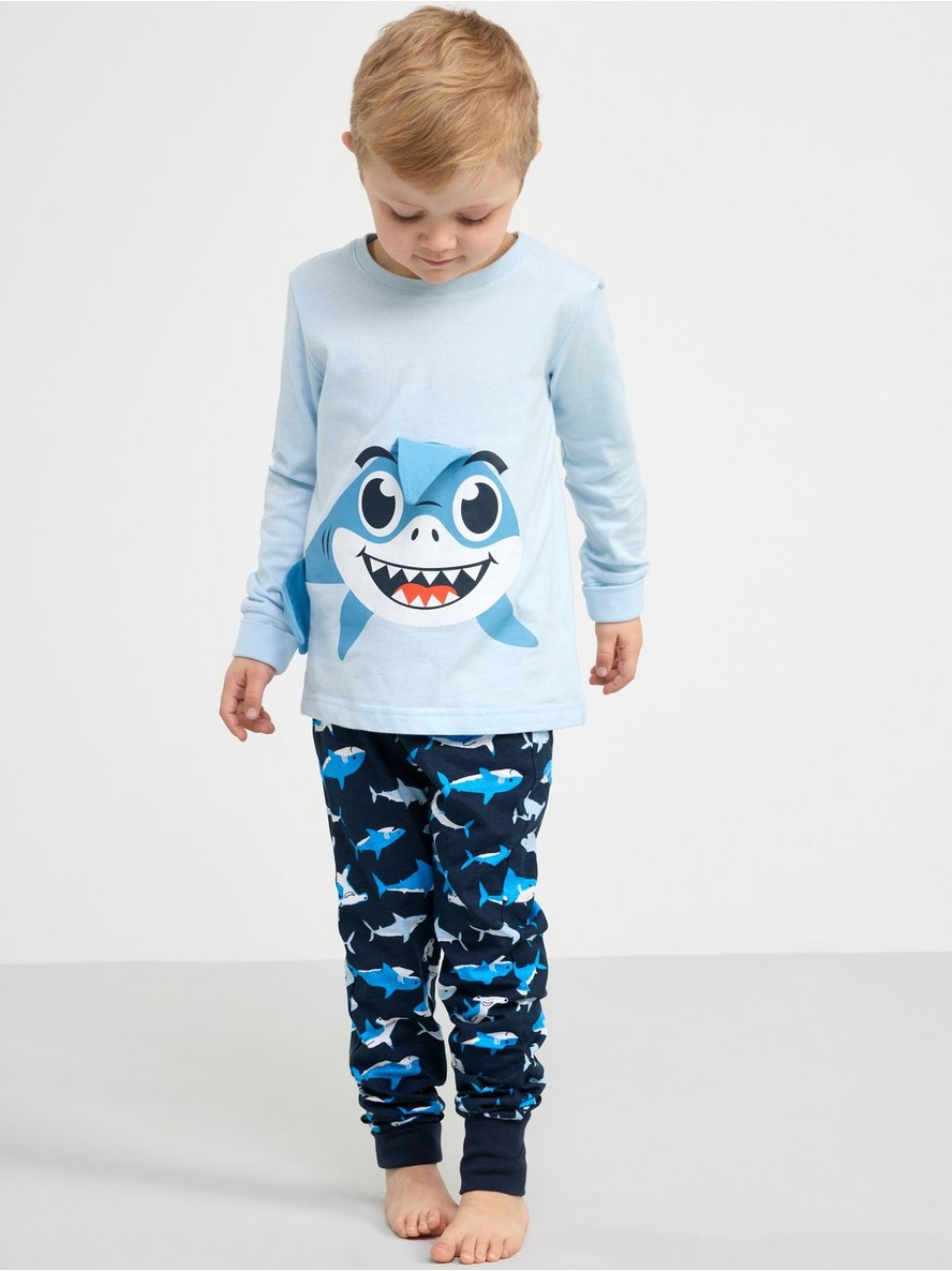 Pyjama set with sharks
