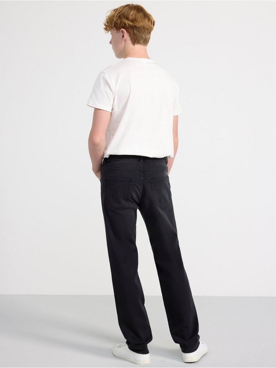 STAFFAN Straight regular waist jeans with brushed inside