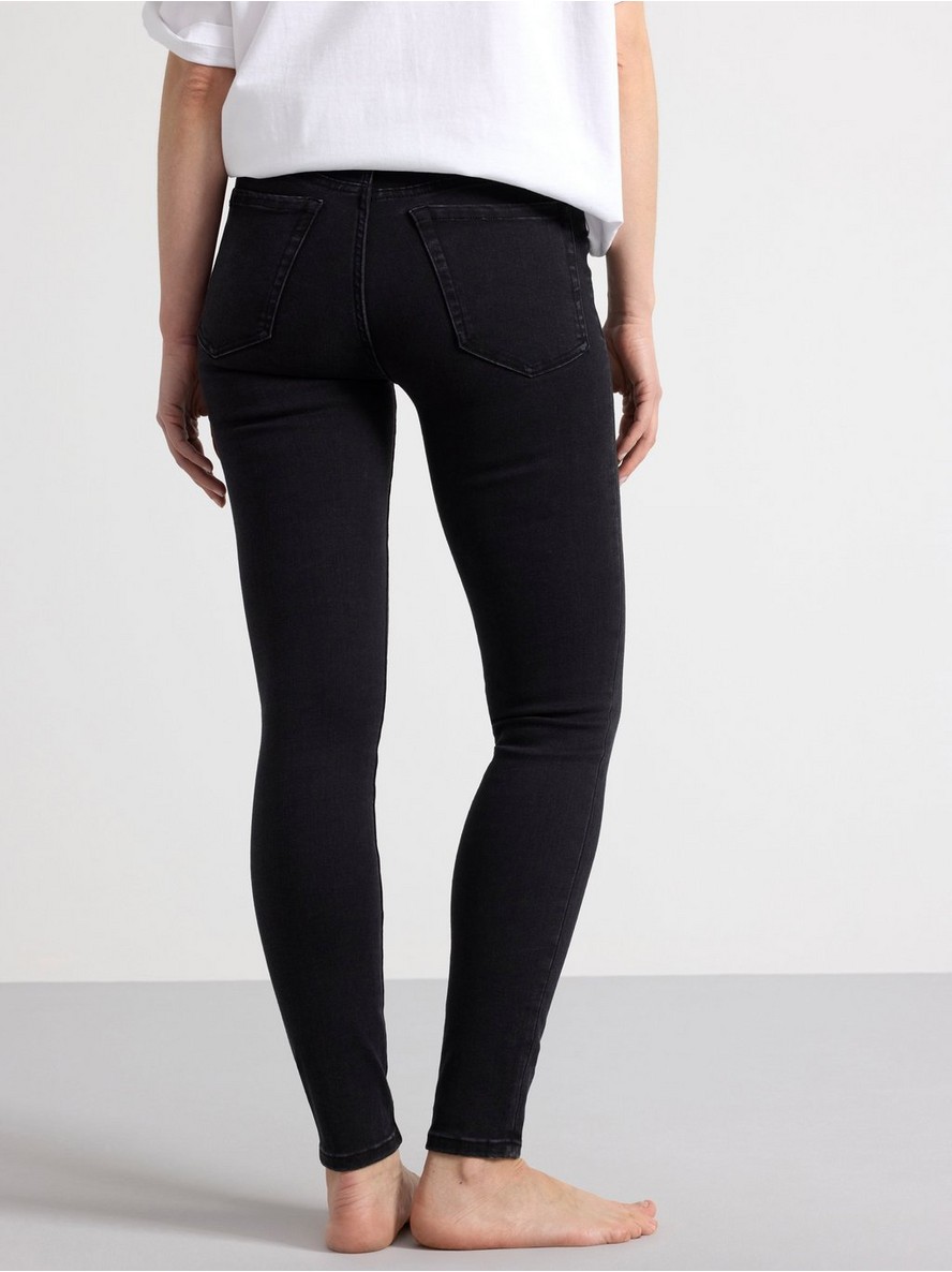 CLARA Curve super stretch slim fit jeans with high waist
