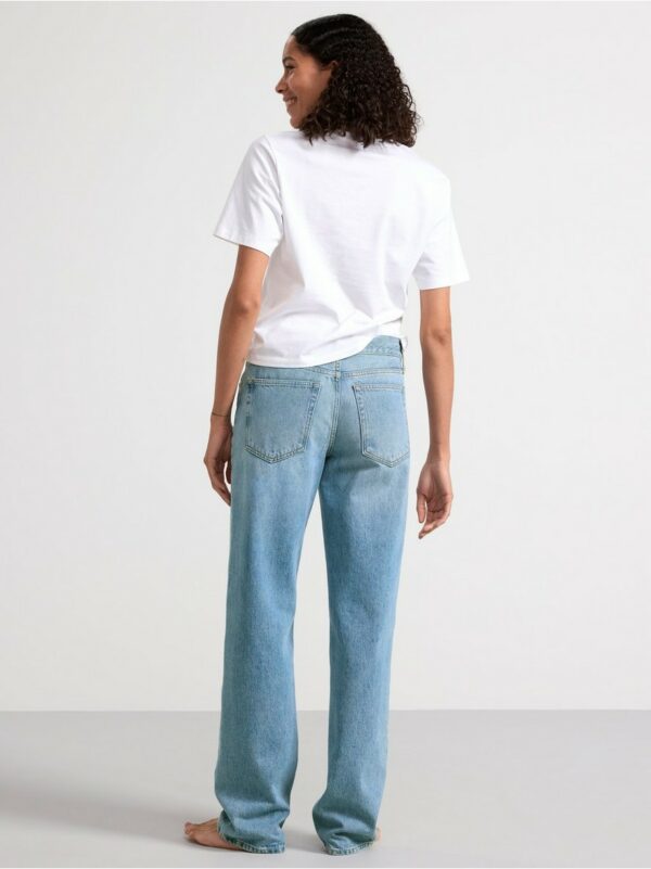 SIA Straight regular waist jeans with extra long legs