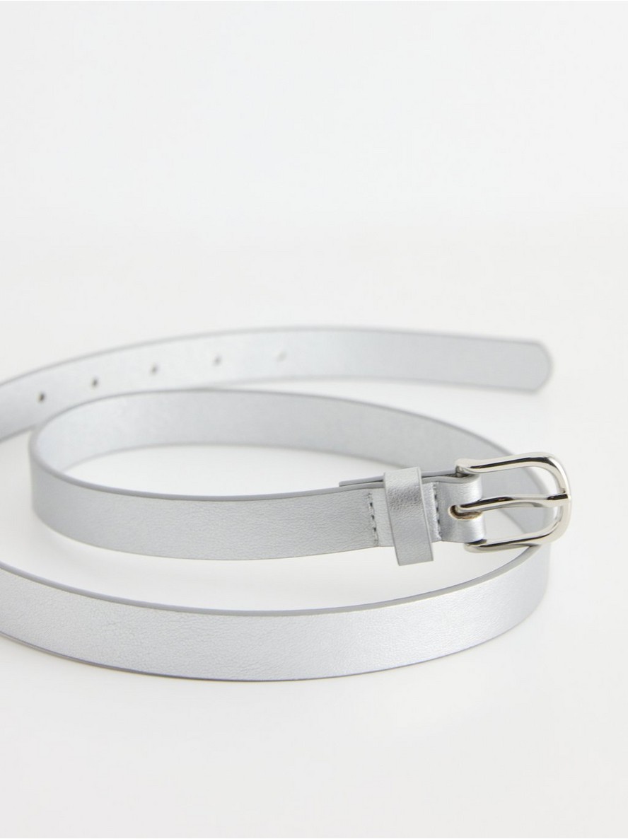 Belt with silver-coloured buckle