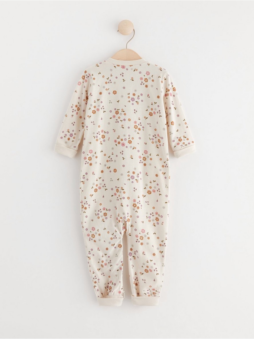 Pyjamas with flowers