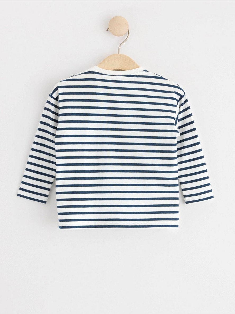 Long sleeve top with stripes