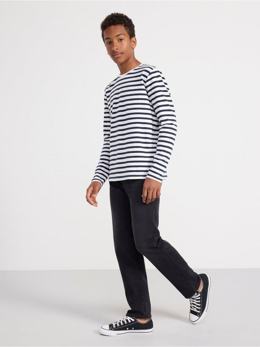 Top with stripes